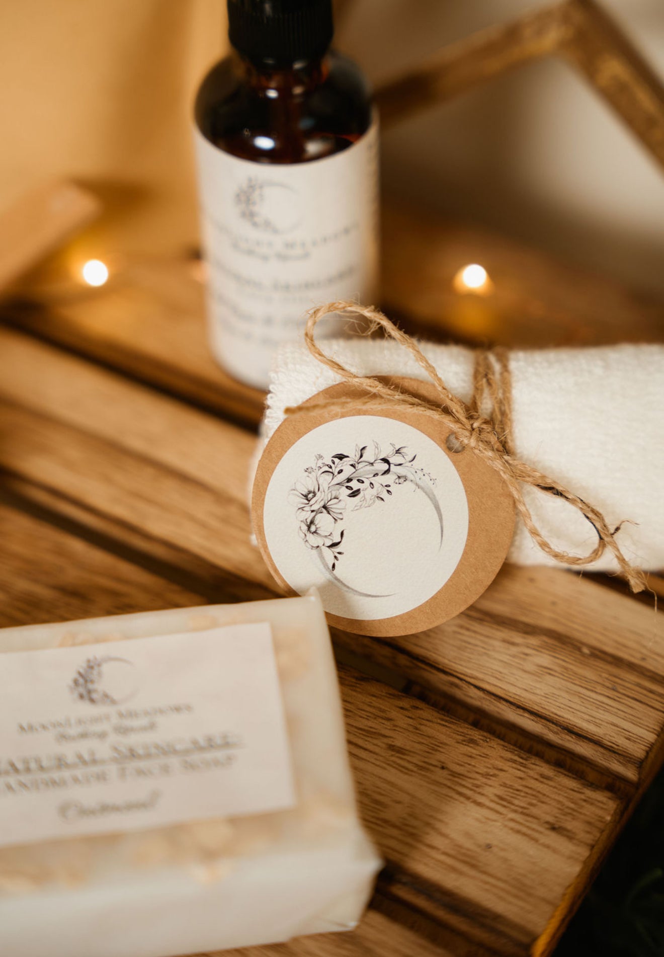 Moon Lit Glow Facial Set